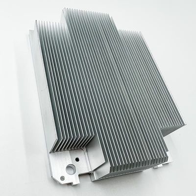 Bộ phận gia công CNC tùy chỉnh Tản nhiệt bằng nhôm cho vận chuyển đường sắt